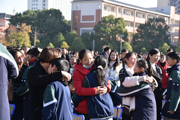 善卷中学：护航成长 从“心”开始