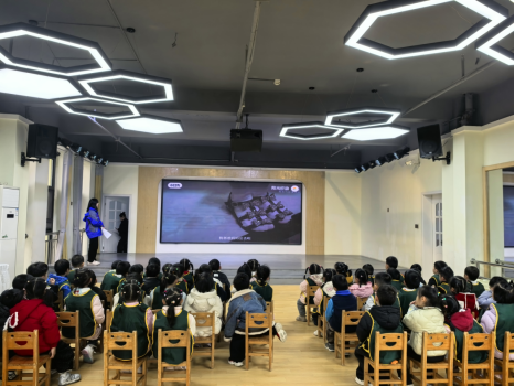 红云街道：开展儿童防性侵安全教育活动