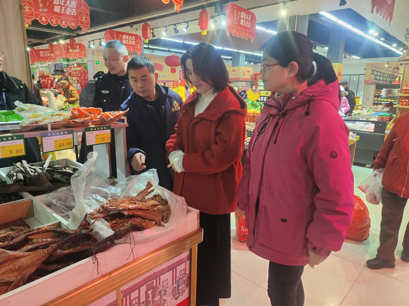 蒿子港镇：开展春节前安全检查 筑牢平安过节防线