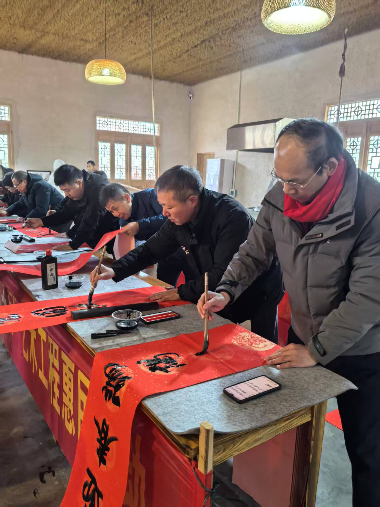 青春伴法治，年俗里藏“法”味！—鼎城区大学生志愿者深耕港中坪村游普法