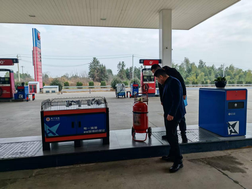 草坪镇：节前安全大检查   筑牢平安新春防线