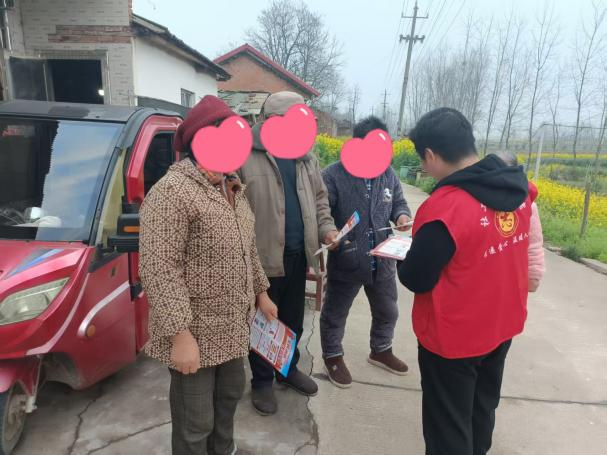 蒿子港镇：开展“雷锋月·暖心敲门”入户探访志愿服务活动