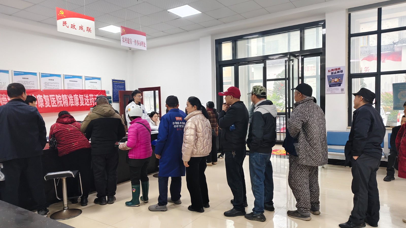 韩公渡镇：关爱精神疾病患者 免费送药暖人心