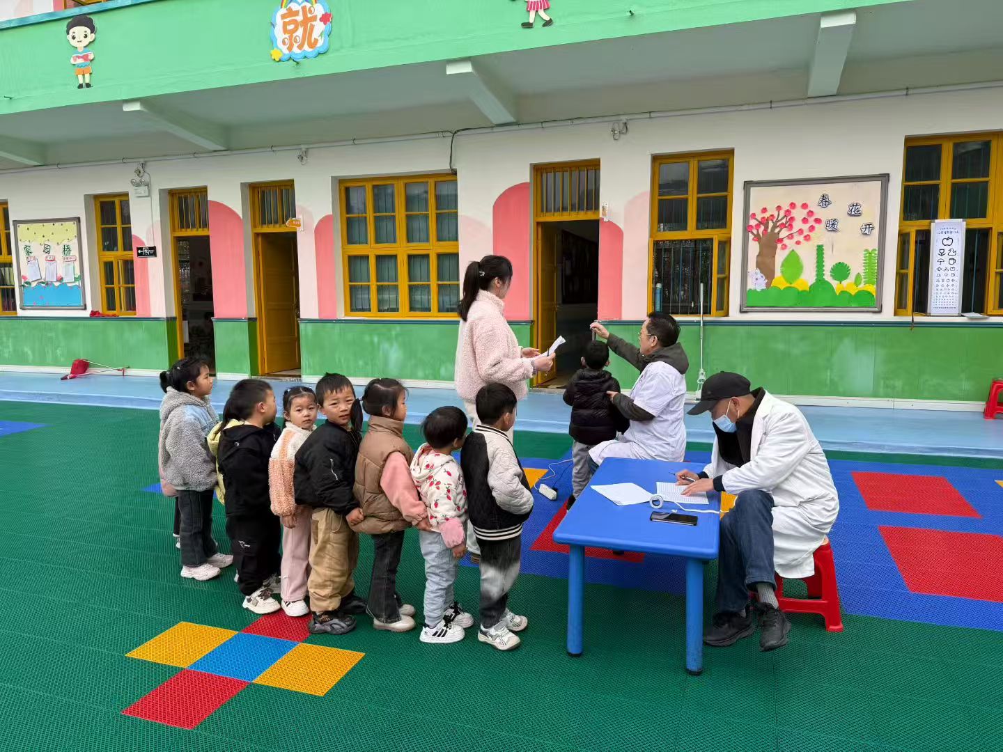 韩公渡镇：健康服务进校园 健康守护伴童年