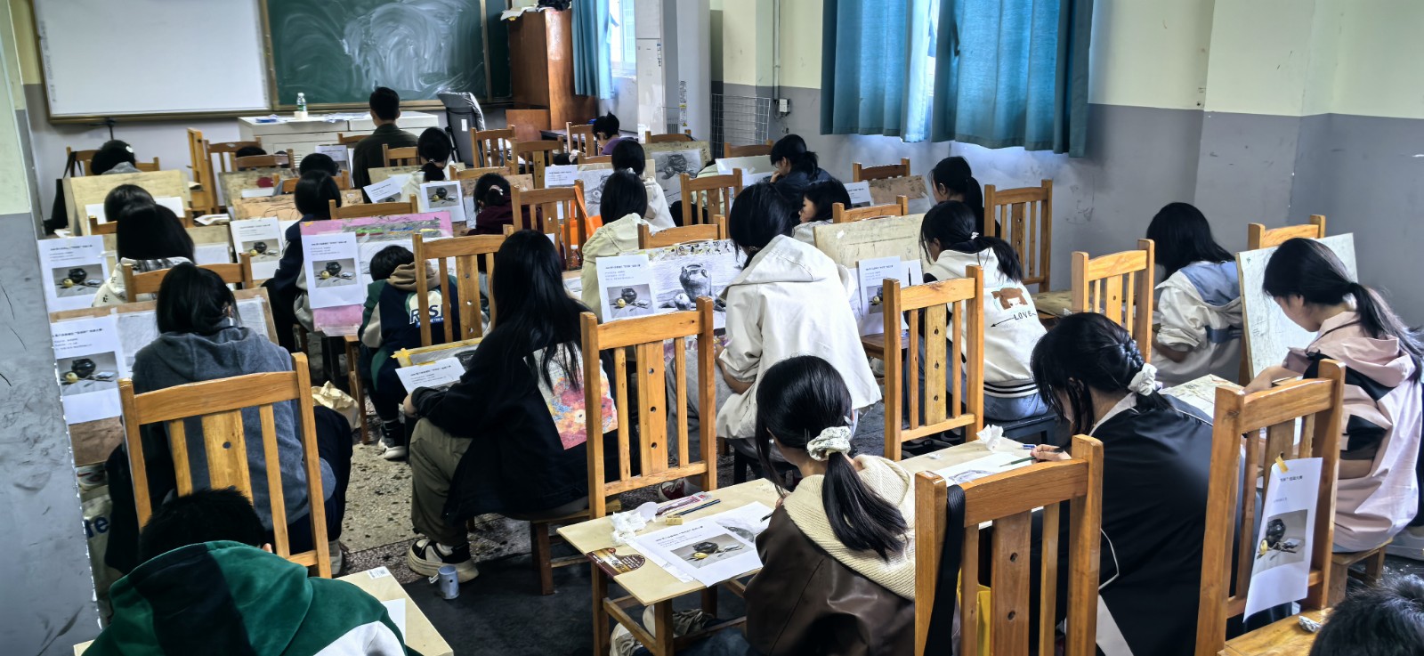 鼎城区第六届“阳明杯”现场绘画大赛在阳明中学举行