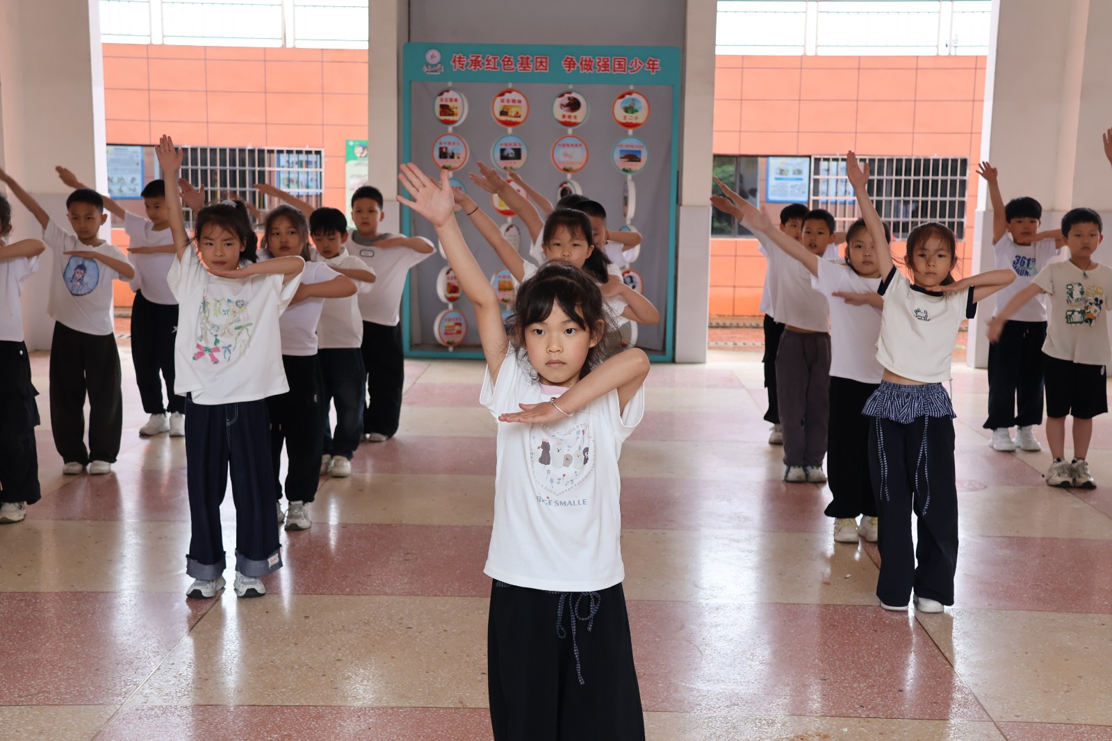 鼎城区永安小学：魅力课间操 活力展风采
