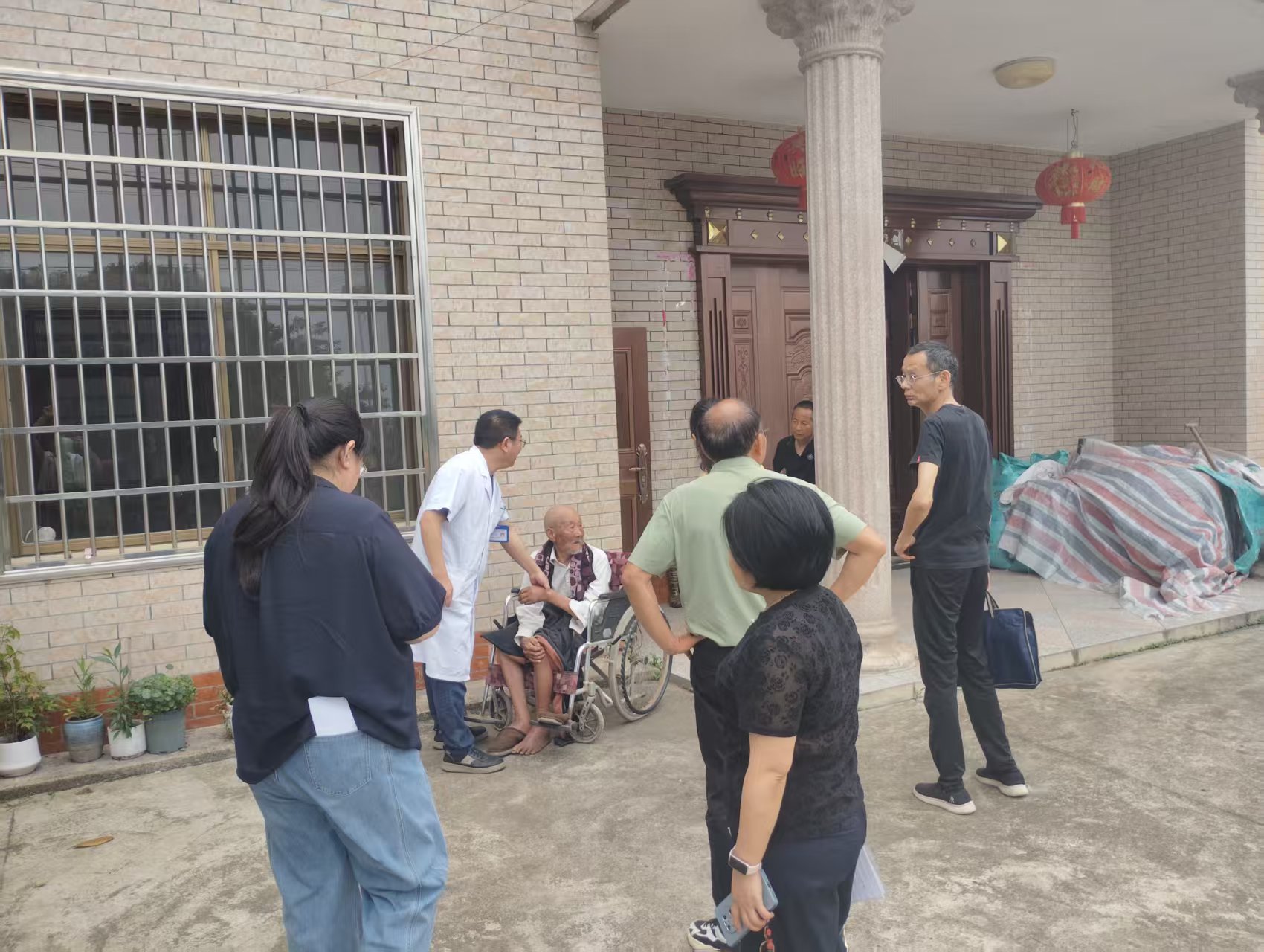 韩公渡镇：“入户评残”暖人心 精准服务解民忧