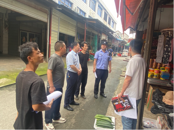 双桥坪镇开展消防“多合一”场所及电动车专项整治行动