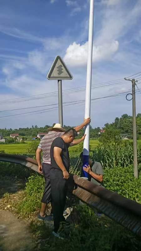 尧天坪镇：情系桑梓献爱心 点亮乡村振兴路