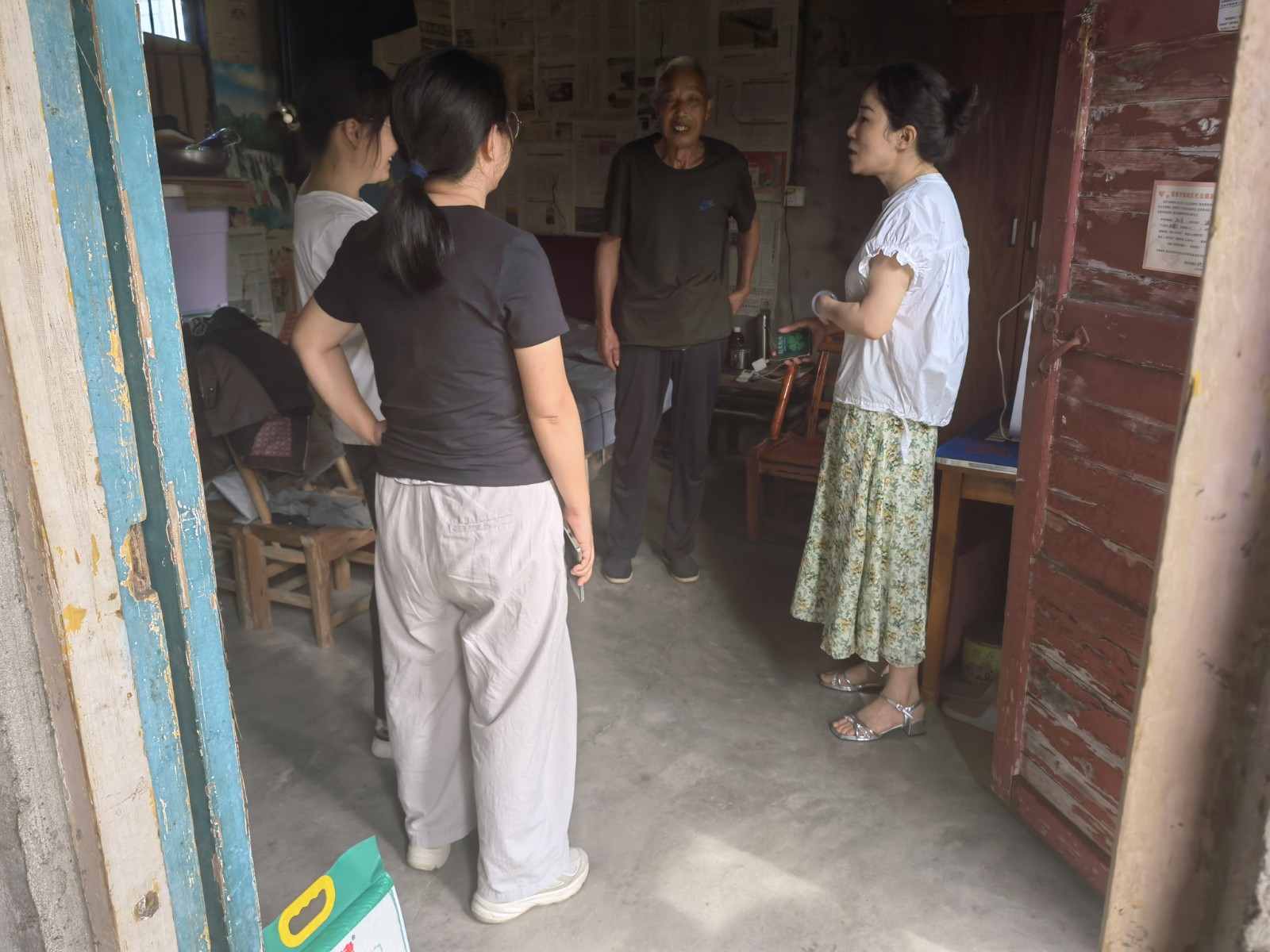 鼎城区计生协：走访慰问韩公渡镇计生困难家庭