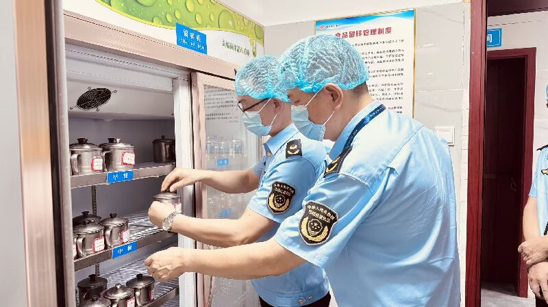 守护舌尖上的安全：2026年鼎城区秋季校园食品安全检查