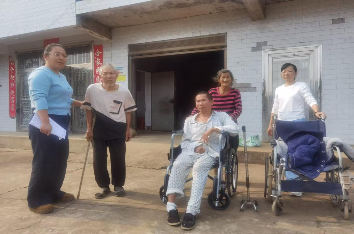 一辆轮椅的温度